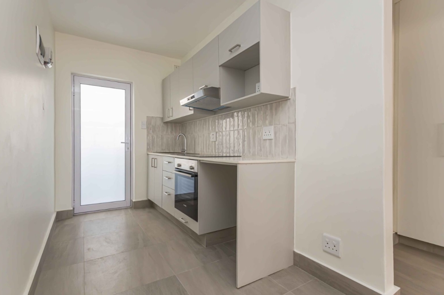 0 Bedroom Property for Sale in Sea Point Western Cape